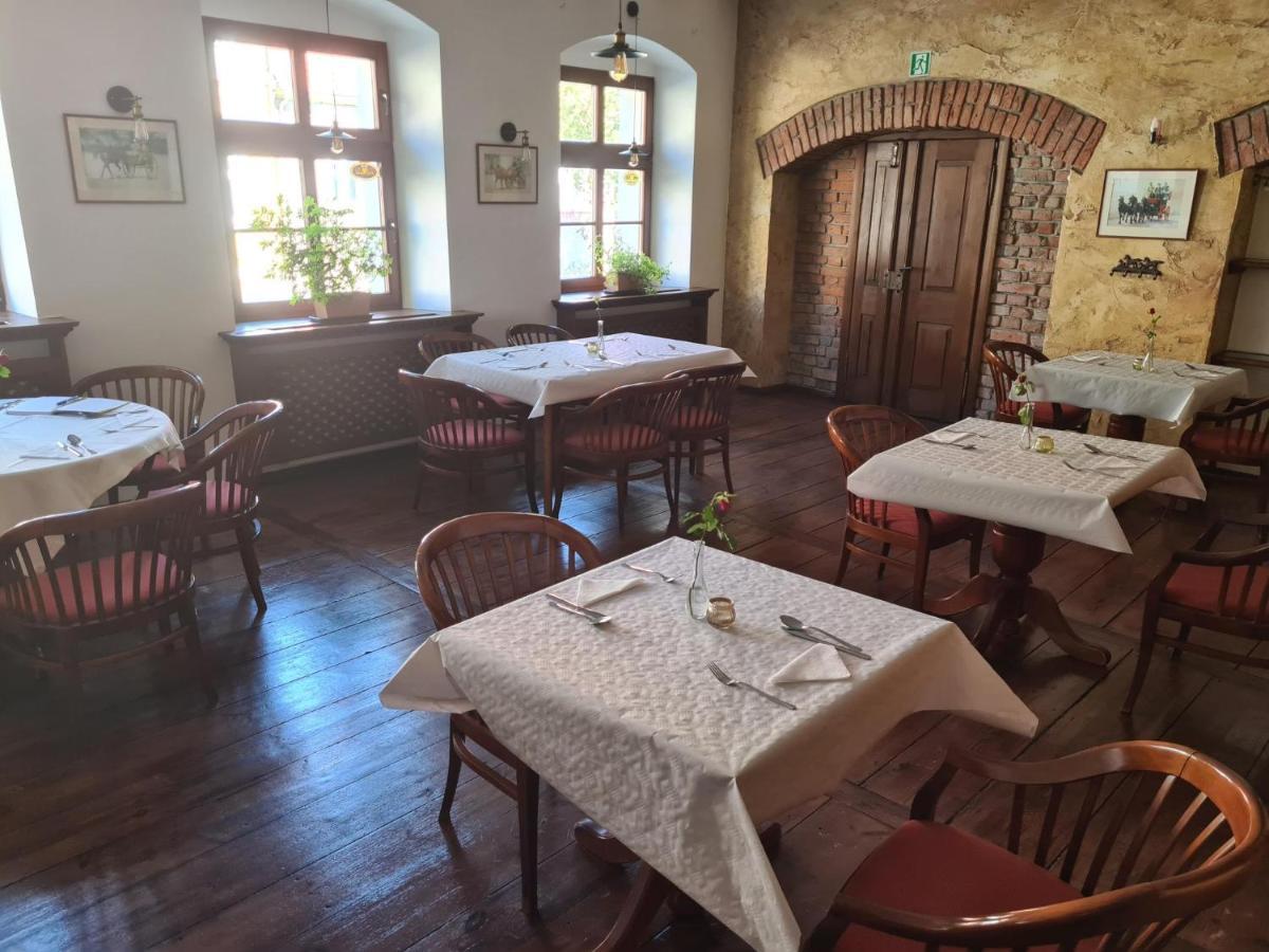 Hotel Zajazd Kultury, Dawniej Pocztowy Zielona Góra Exterior foto